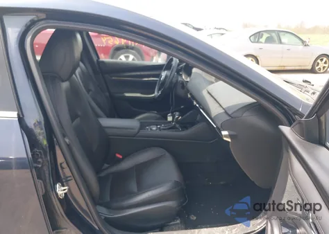 2019 Mazda Mazda3 Premium Package из США, поврежденный, VIN JM1BPANM4K1115882